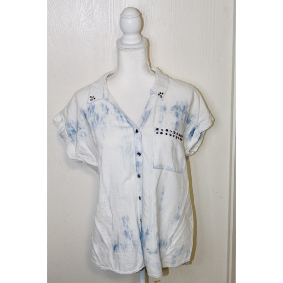 ⛄️Rock And Republic Studded Blue & White Tie-Dye Loose Buttoned Shirt Size Large - Picture 2 of 16